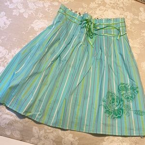 The cutest A line summer skirt